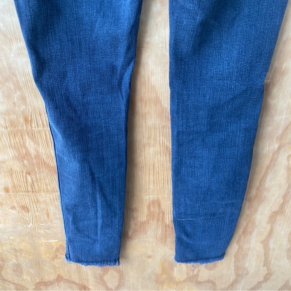 Madewell Berkeley 10” High Rise Skinny Black Jean Exposed Button Fly Raw Hem - Picture 8 of 15